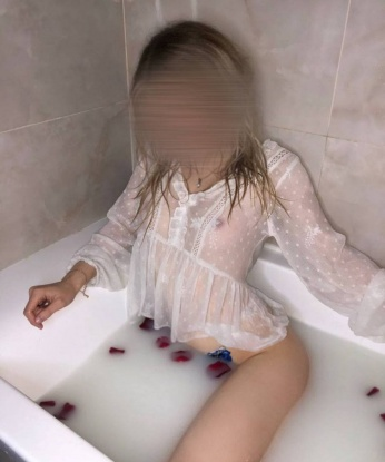 🌟 В Москве я воплощу твои самые развратные желания, будь это ласковый эротический массаж или страстный секс. 🔥 У меня прекрасное тело и я никогда не устаю удивлять своих клиентов своими умениями. Со мной время будет течь быстро и незаметно, ведь я прекрасно знаю, как сделать тебя счастливым. 💫 Мои клиенты всегда остаются довольными, и я горжусь своим отличным репутацией. Отзывы о моей работе говорят сами за себя. 🌟 Позволь мне показать тебе, что настоящее удовольствие можно найти в Москве – и однажды с мной не будет достаточно. Фото и подробности ты можешь найти на моем сайте. Не упускай шанс испытать незабываемые моменты вместе со мной. Жду тебя, чтобы создать вместе страстную атмосферу и насладиться безумным удовольствием! 🔥❤️😘 Анастасия
